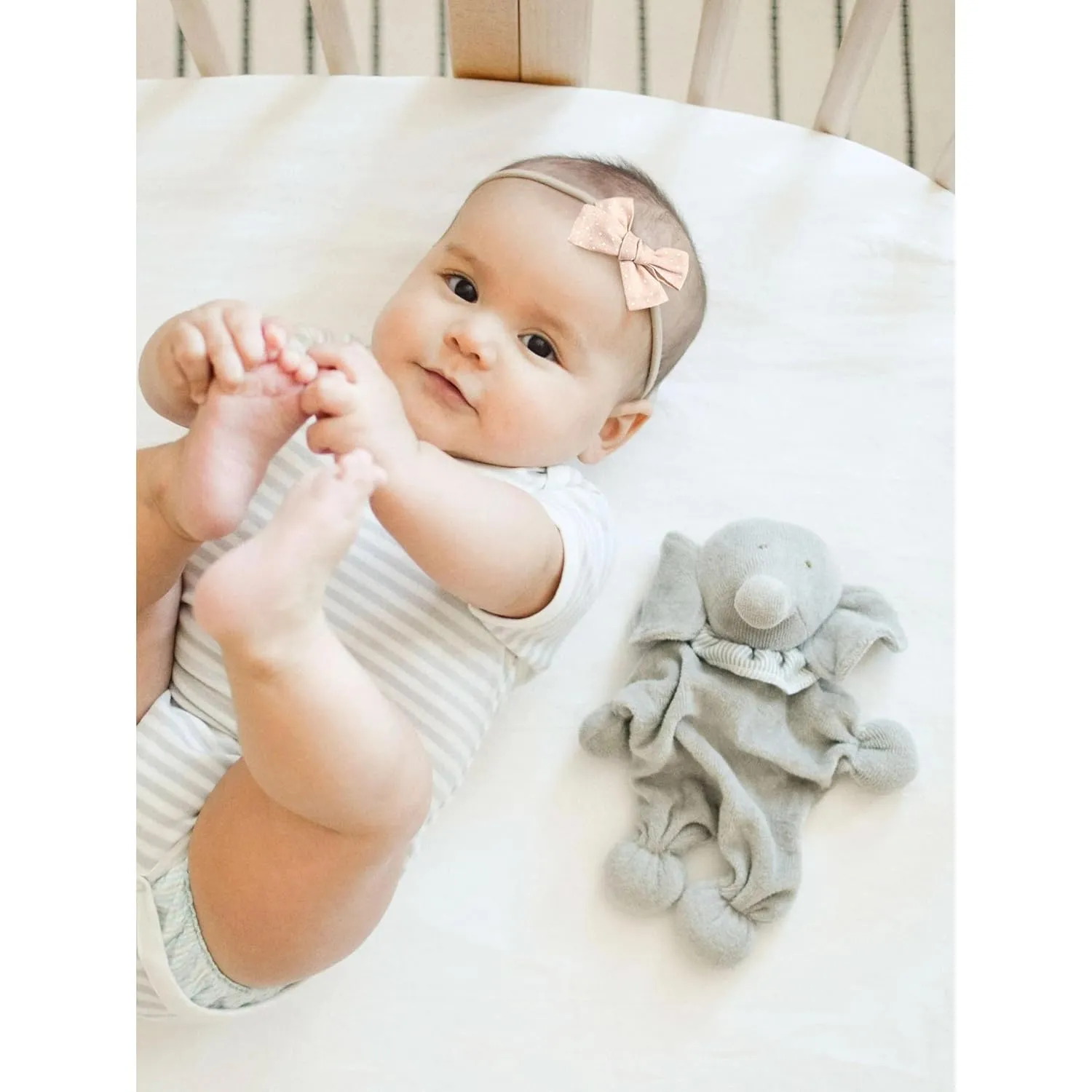 Niceye Baby Girl Bows and Headbands, Stretchy Nylon Hairbands Hair Bows for Newborns, Infants, Toddlers - Handmade Baby Hair Accessories for Girls