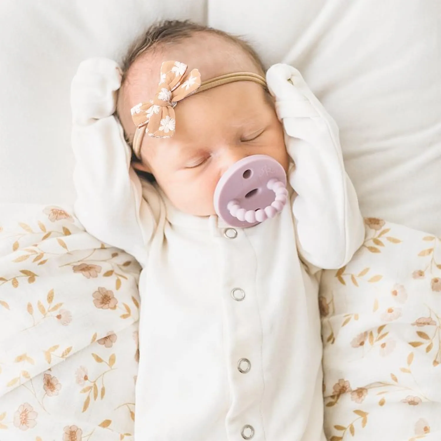 Niceye Baby Girl Bows and Headbands, Stretchy Nylon Hairbands Hair Bows for Newborns, Infants, Toddlers - Handmade Baby Hair Accessories for Girls